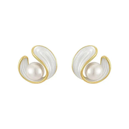 O&O - Luxury White Opal Earrings with Pearls Gold