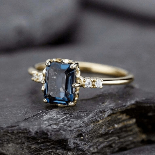 Blue Crystal Elegance Ring