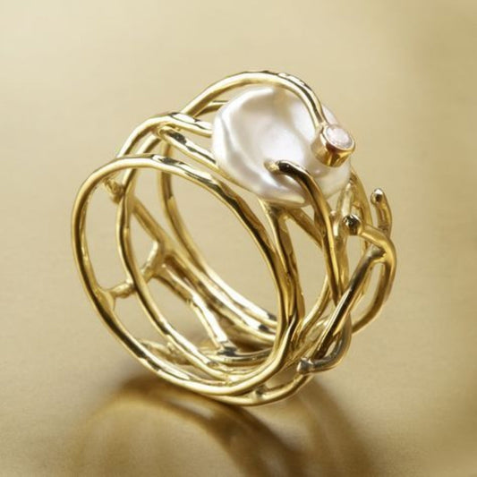 Delicate Gold Pearl Ring