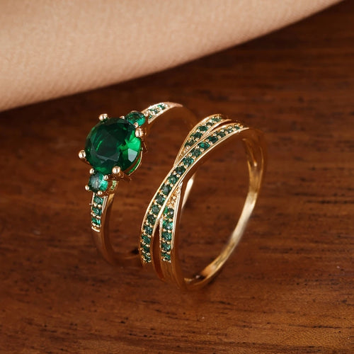 Exclusive Gold Ring Set with Green Crystals