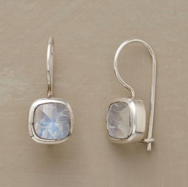 Lustre - Moonstone Earrings